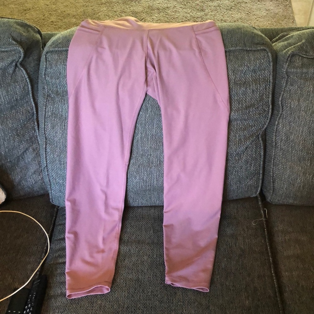 Old navy go dry fit leggings